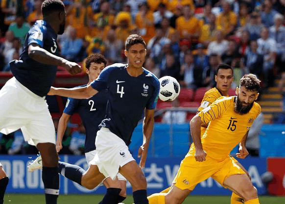  曼城替补奇兵建功客场险胜难缠对手