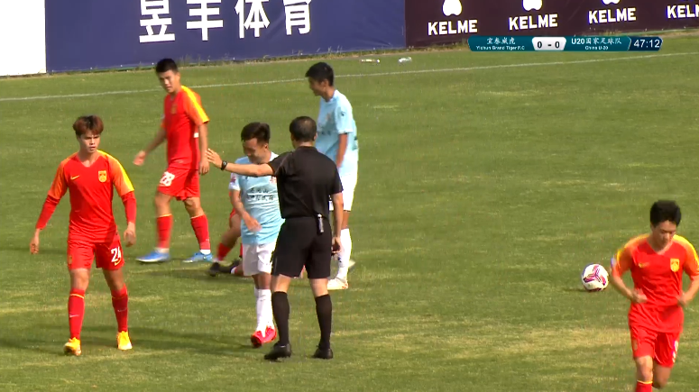  勒沃库森攻防失衡，主场爆冷不敌升班马