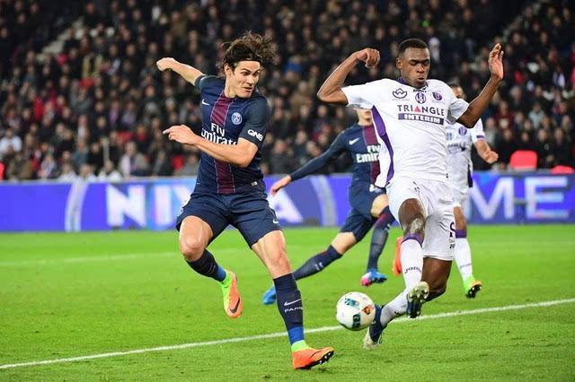  雷恩中场核心梅开二度助球队逆转斯特拉斯堡